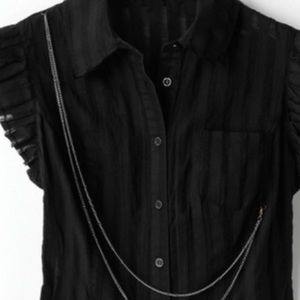 ISO!!!!!!!!!!! Alice in wonderland black top